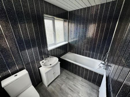 2 bedroom detached bungalow to rent - Photo 5