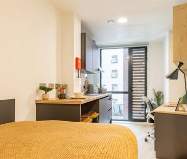 Studio to rent - Photo 6