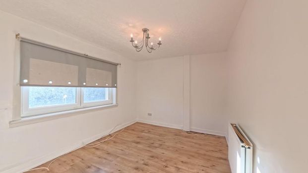 3 bedroom end of terrace house to rent - Photo 1