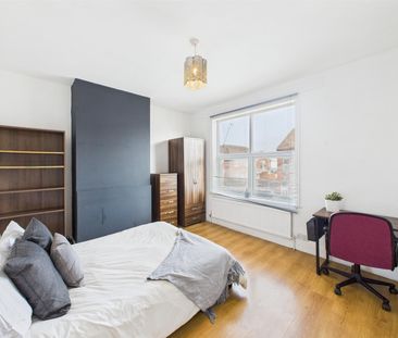 Bampton Street, Loughborough - INC BILLS OPTION - Photo 1