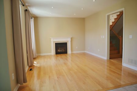 For Lease - 27 Bonheur Road, Markham, Ontario - Photo 4