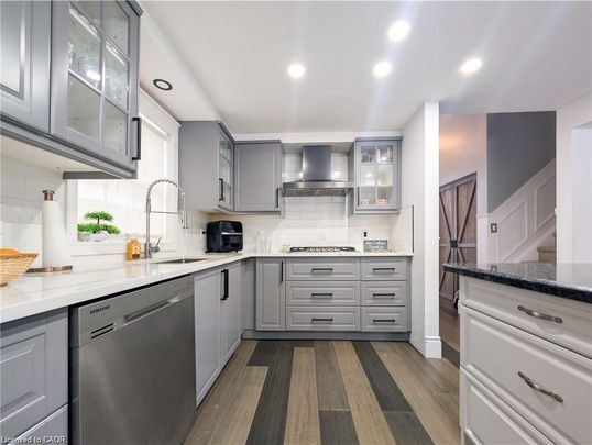 39 Endeavour Drive – Cambridge, Ontario - Photo 1