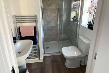 Whittle Way, Brockworth, Gloucester, Gloucestershire, GL3 - Photo 4