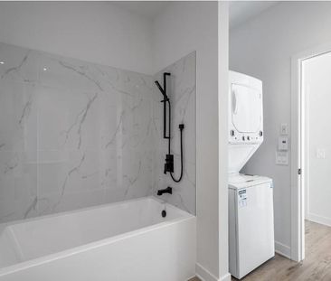 Nouveau 4½ à louer — à deux pas du R.E.M.Deux-Montagnes! - Photo 4