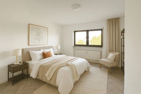 Helle 3,5-Zimmer-Komfortwohnung mit Balkon, Weitblick und Pkw-Stellplatz - Foto 4