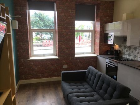 18 Somerset Road, Huddersfield, HD5 - Photo 2