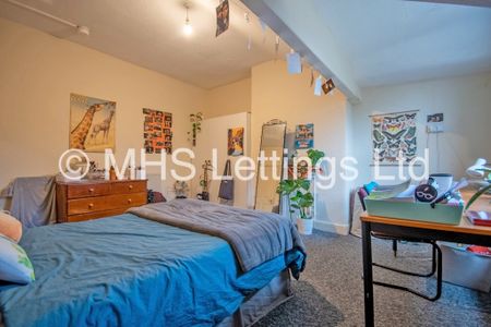 16 Regent Park Avenue, Leeds, LS6 2AU - Photo 5