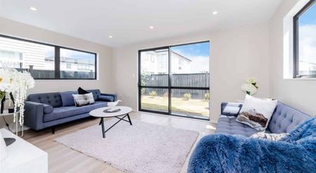 18 Myland Drive, Hobsonville - Photo 3