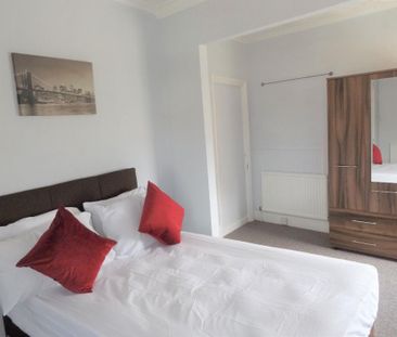 4 bedroom house share to rent - Photo 4