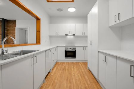 Large, Comfortable & Updated Home - Photo 3