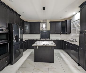 For Lease - 10 Goderich Drive Unit# Upper, Brampton, Ontario - Photo 5