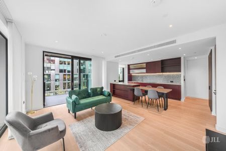 Embassy Gardens, London SW11 - Photo 3