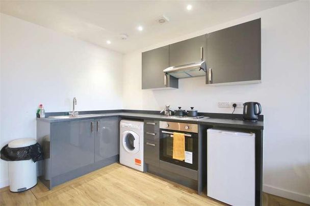 Enterprise House, Isambard Brunel Road, PO1 - Photo 1