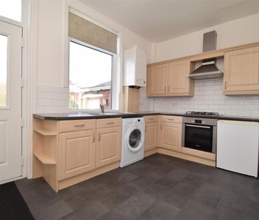 Second Avenue, Newton Hill, Wakefield - Photo 5