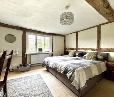 4 bedroom semi-detached house to rent - Photo 4