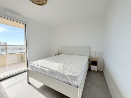 Location Appartement 3 pièces 63m² NICE 06200 - Photo 3