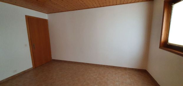 2 rooms on the ground floor in a residential area with parking space - Photo 1
