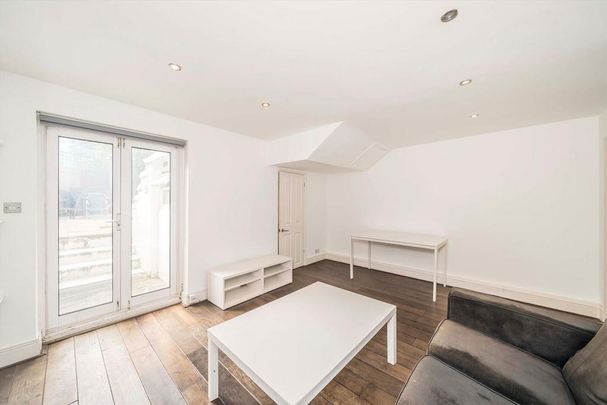 1 bedroom flat to rent - Photo 1