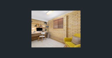 Beautiful Family Home in a Sought-After Suburb - Photo 2