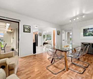 Family Living in Prime Location - Photo 3