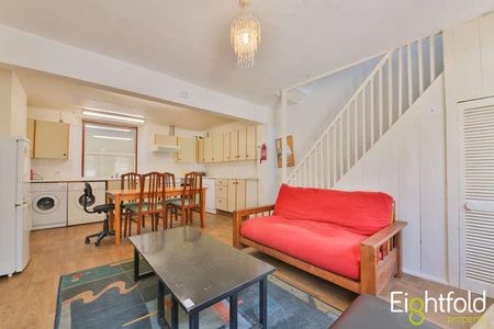 Edinburgh Road, Brighton, BN2 - Photo 4