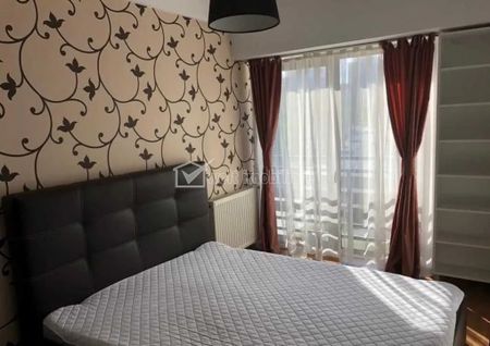 Apartament 2 camere, zona Plopilor, cu parcare - Fotografie 3