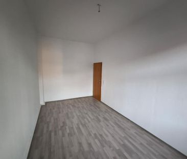 ➡️Zentrale 4-Zimmer-Wohnung Bad! ➡️ JOBCENTER MÖGLICH !!! - Photo 2