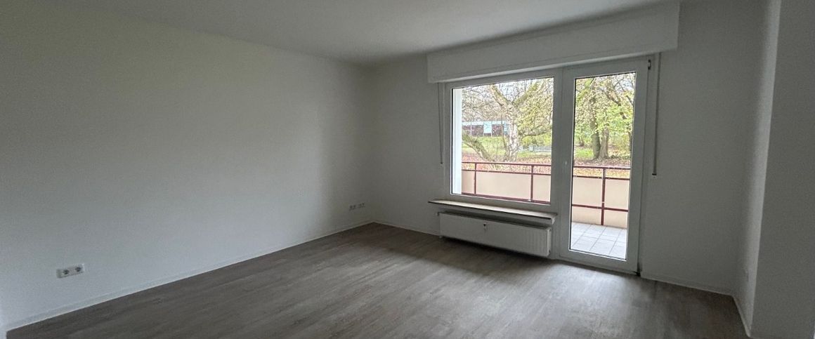 Großzügige 4-Zimmerwohnung mit Balkon und 2 Bädern - Photo 1