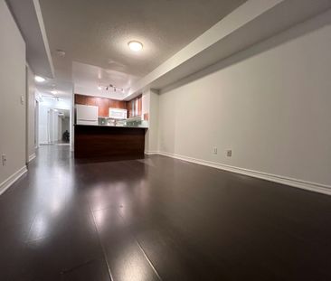 For Lease - 761 Bay Street Unit# 2011, Toronto, Ontario - Photo 4
