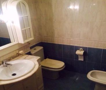 Room in a shared 3-bedroom apartment for rent in Ciutat de les Arts i les Ciències, Valencia - Photo 6