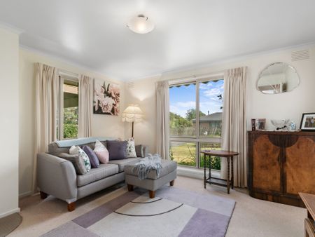 3 Bedroom Home ready to Go! - Photo 3