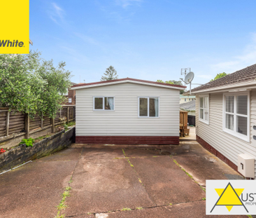 1/116 Golf Road, New Lynn - Photo 2