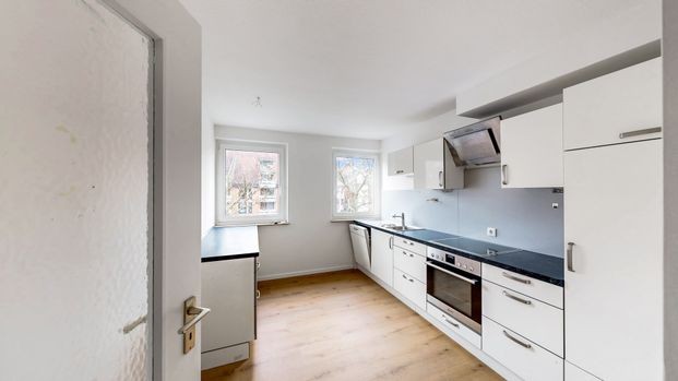 IMMOPARTNER - SONNIGE 3-ZIMMER WOHNUNG IM HERZEN VON FÜRTH - Photo 1