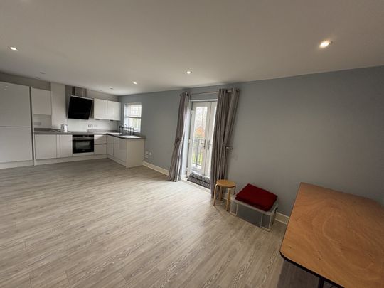 2 bedroom apartment to rent - Photo 1