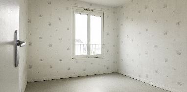 Appartement – Type 4 – 80m² – 334.13 € – LE BLANC - Photo 2