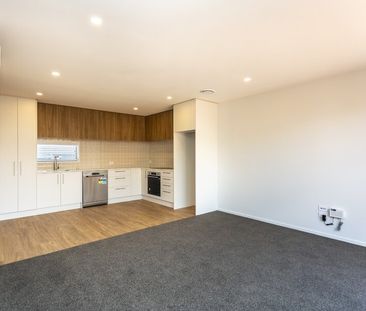 Brand new two bedroom townhouse! - Photo 3