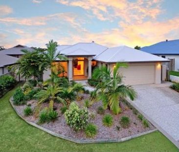Beautiful Executive Family Home in Coomera Waters Resort - Photo 5