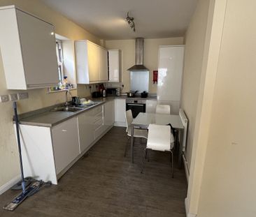 Western Road - Photo 4