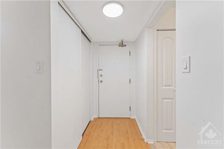 For Lease - 268 Lorry Greenberg Drive Unit# 113, Hunt Club - South Keys and Area, Ontario - Photo 4