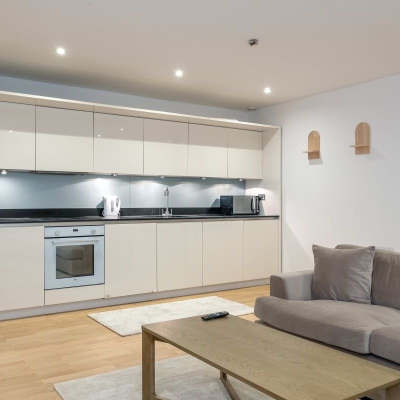 3 bedroom apartment to rent - Photo 1