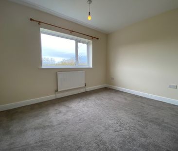 Leather Bottle Hill, Little Blakenham, Ipswich, IP8 - Photo 1