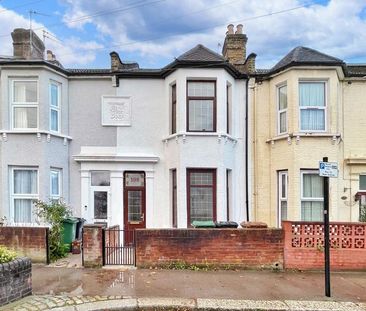 4 bedroom terraced house to rent - Photo 2