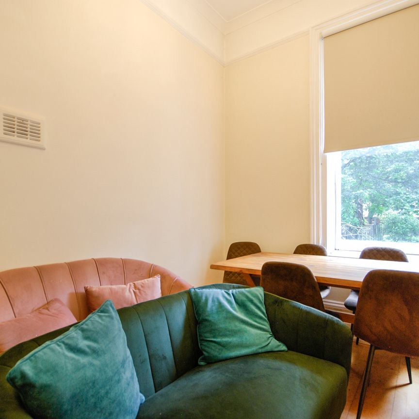 Kidbrooke Park Road, Blackheath, SE3, London - Photo 1