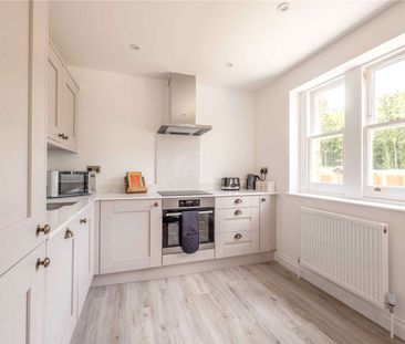 Beautifully presented one-bedroom apartment offering thoughtfully d... - Photo 3