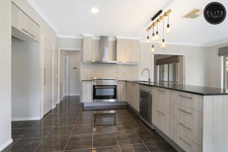 16 Lysterfield Lane, Wodonga - Photo 4