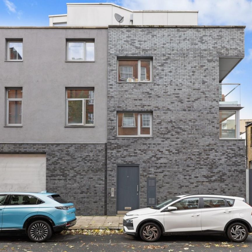 1 bedroom Flat To Let - Photo 1