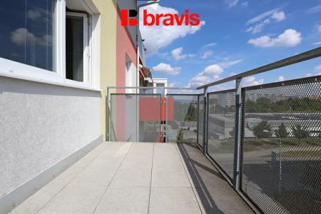 Pronájem bytu 1+kk, Brno - Kamechy, ulice Lišejníková, balkon, sklep - Фото 5