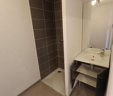 Location Appartement 2 pièces 48m² BEGLES 33130 - Photo 2