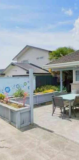 Sunny 4 Bedroom - Photo 1