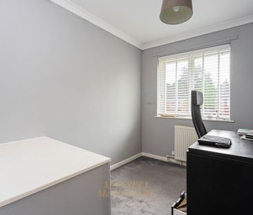 Heathfield, Crawley, RH10 - Photo 6